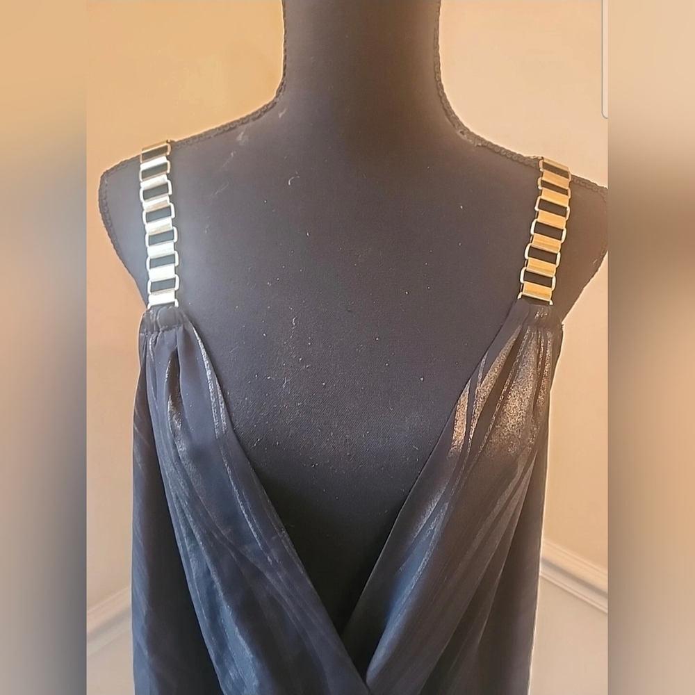 Ashley Stewart Blk /Gold Tank Metal Chain Shoulder V Neck Side Zip NWT Sz 18/20